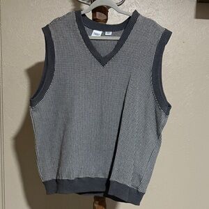 Men's V-Neck Sweater Vest - Gray